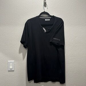 Kenneth Cole Men T-shirt